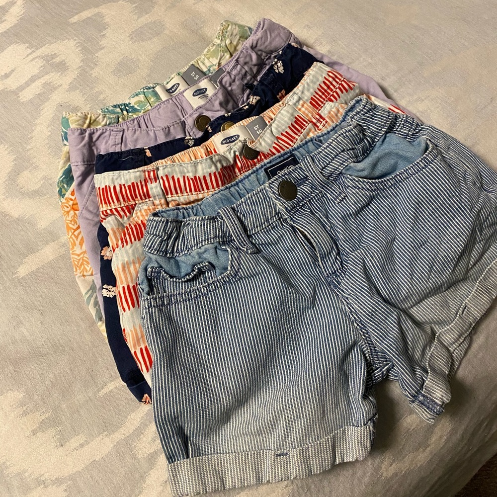 5 Pairs of GAP/ OLD NAVY 5T Shorts